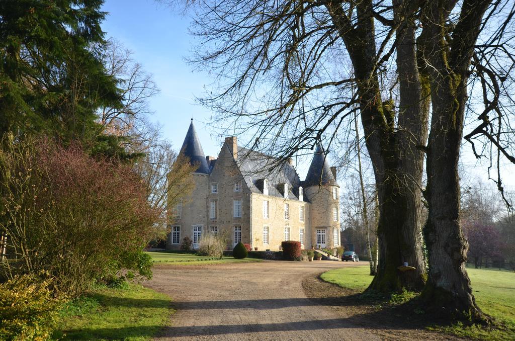 Yvré-lʼÉvêque Chateau De Vaux المظهر الخارجي الصورة